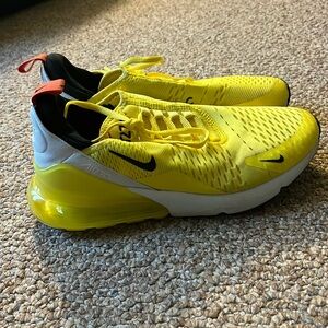 Nike Women’s Air Max 270